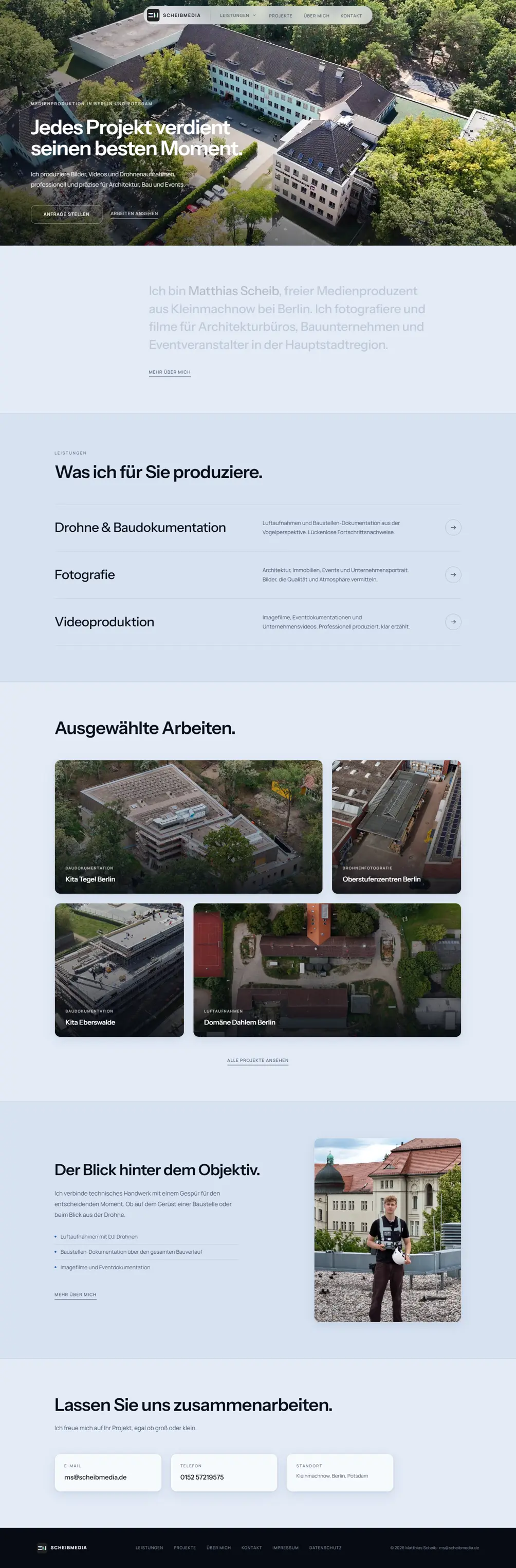 Die ScheibMedia-Website als ganze Seite, von der Luftaufnahme oben bis zum Kontaktbereich